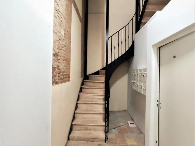 Le Lanternier - Hypercentre Les Quais - Netflix 圖盧茲